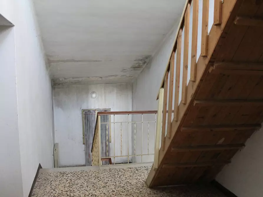 Immagine 17 di Rustico / casale in vendita  in via osteria 5 a Badia Calavena