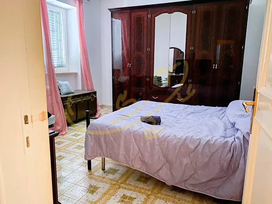 Immagine 15 di Villa in vendita  in viale dei castagni a Fasano