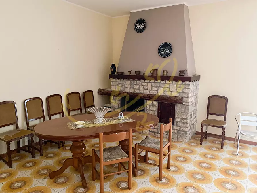 Immagine 19 di Villa in vendita  in viale dei castagni a Fasano