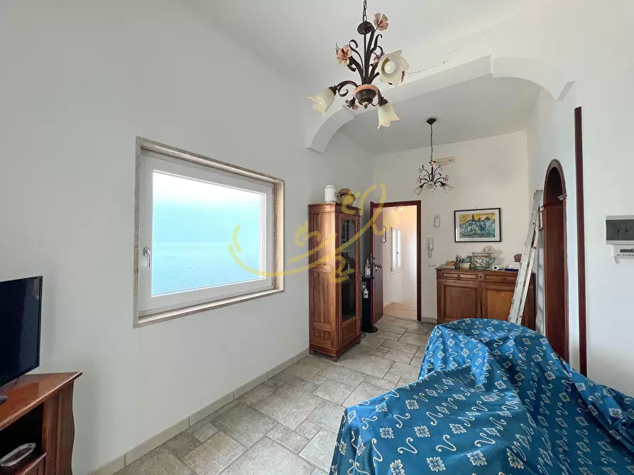 Immagine 7 di Appartamento in vendita  in Largo Castello a Monopoli