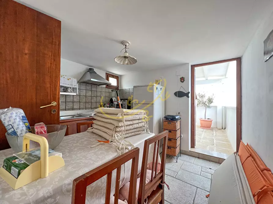 Immagine 8 di Appartamento in vendita  in Largo Castello a Monopoli