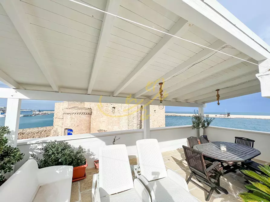 Immagine 16 di Appartamento in vendita  in Largo Castello a Monopoli