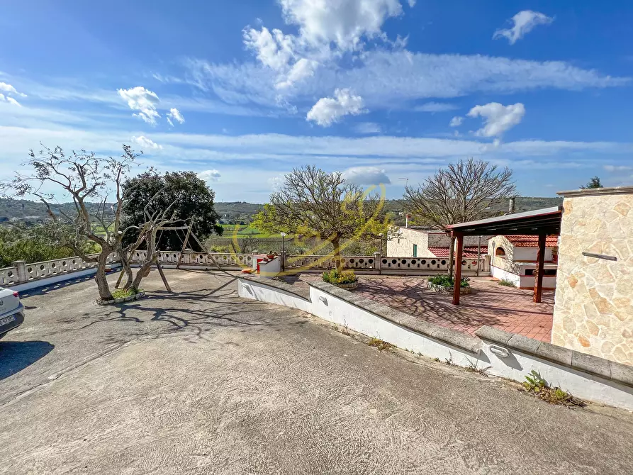 Immagine 11 di Baita in vendita  in Canale di Pirro a Fasano