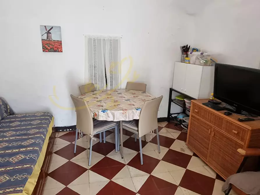 Immagine 22 di Baita in vendita  in Via Toledo a Fasano