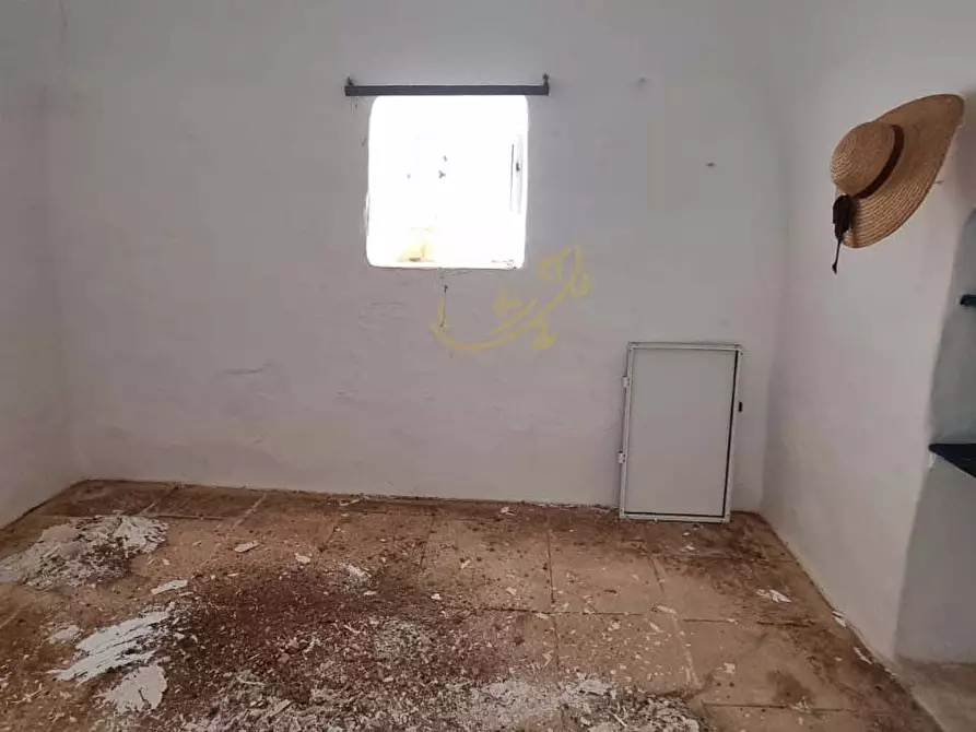 Immagine 29 di Baita in vendita  in Strada Padula Cappa a Martina Franca