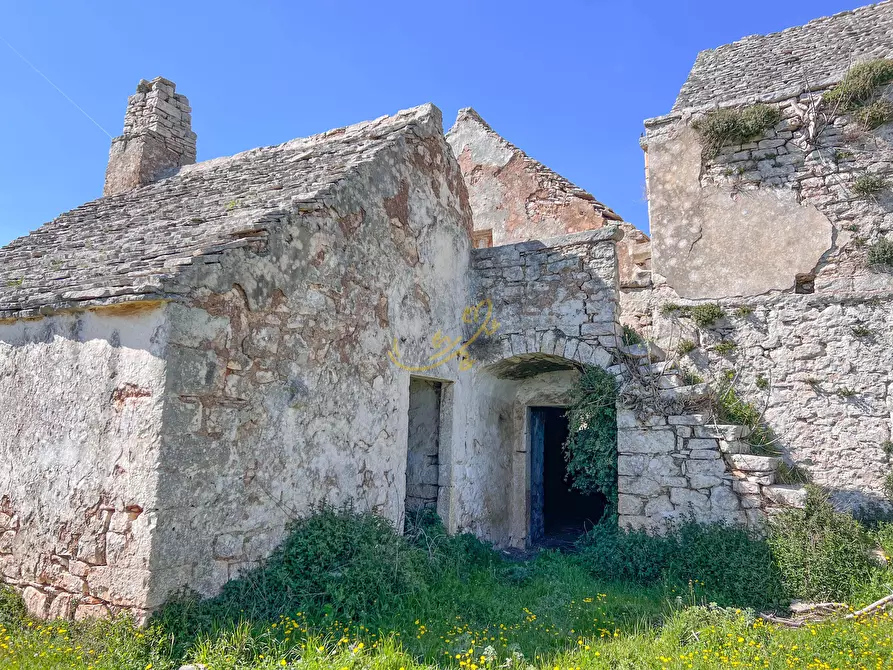 Immagine 11 di Rustico / casale in vendita  in STRADA VICINALE MONTE IMPERATORE a Noci