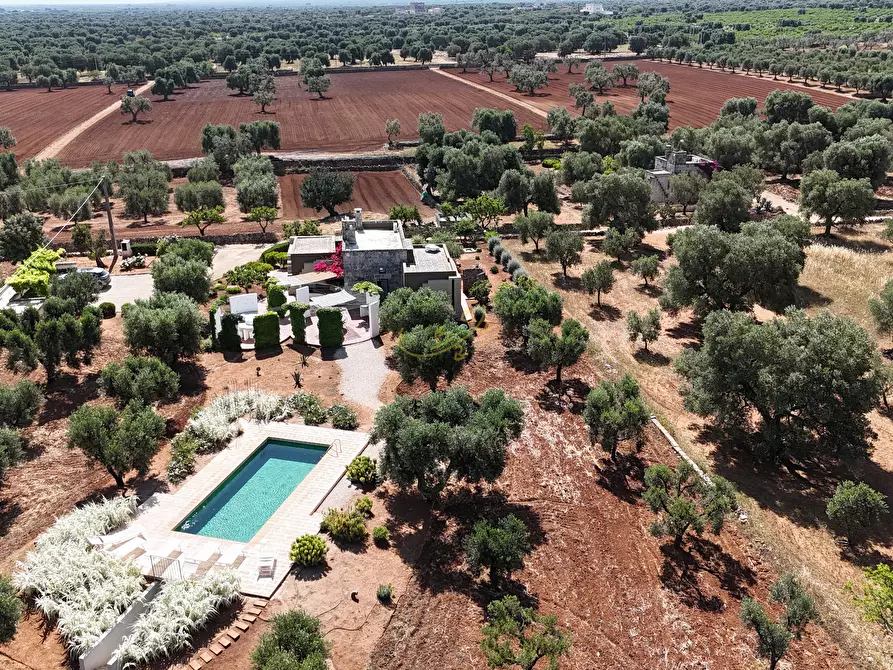 Immagine 2 di Villa in vendita  in Speziale a Fasano