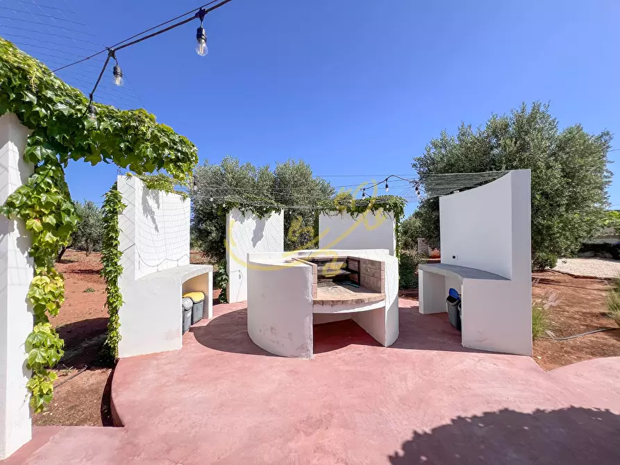 Immagine 15 di Villa in vendita  in Speziale a Fasano