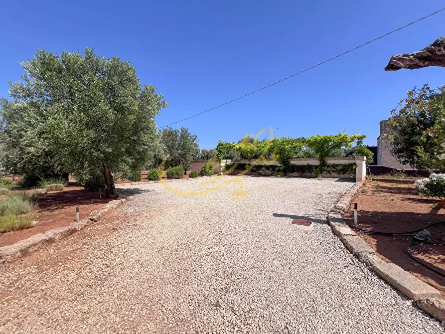 Immagine 43 di Villa in vendita  in Speziale a Fasano