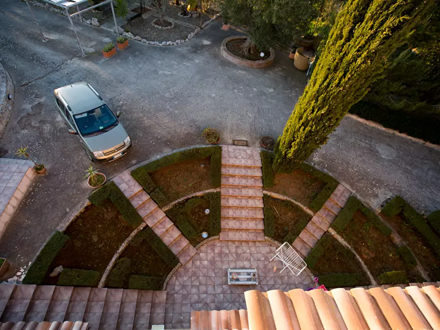 Immagine 4 di Villa in vendita  in contrada fiorentino a Ostuni