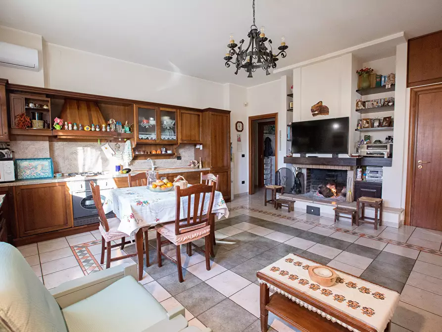 Immagine 7 di Villa in vendita  in contrada fiorentino a Ostuni