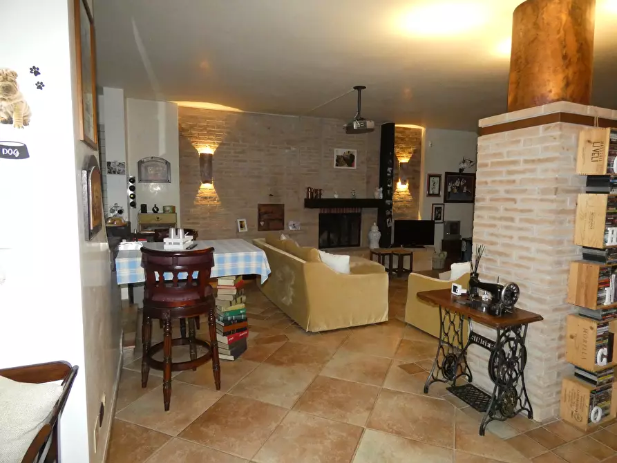 Immagine 16 di Villa in vendita  in contrada fiorentino a Ostuni