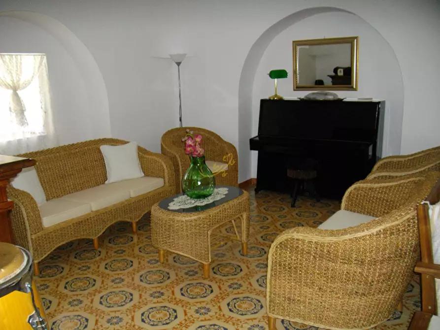 Immagine 19 di Baita in vendita  in strada cupina a Martina Franca