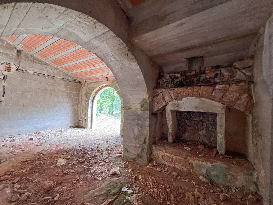 Immagine 9 di Baita in vendita  in STRADA COMUNALE SANT'ANGELO a Castellana Grotte