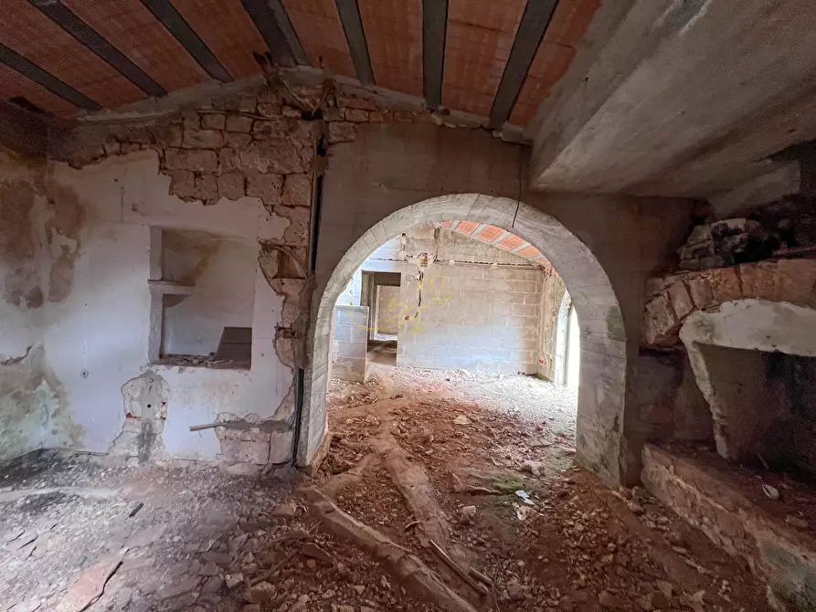 Immagine 10 di Baita in vendita  in STRADA COMUNALE SANT'ANGELO a Castellana Grotte