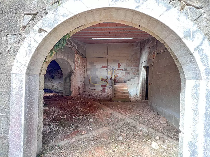 Immagine 11 di Baita in vendita  in STRADA COMUNALE SANT'ANGELO a Castellana Grotte