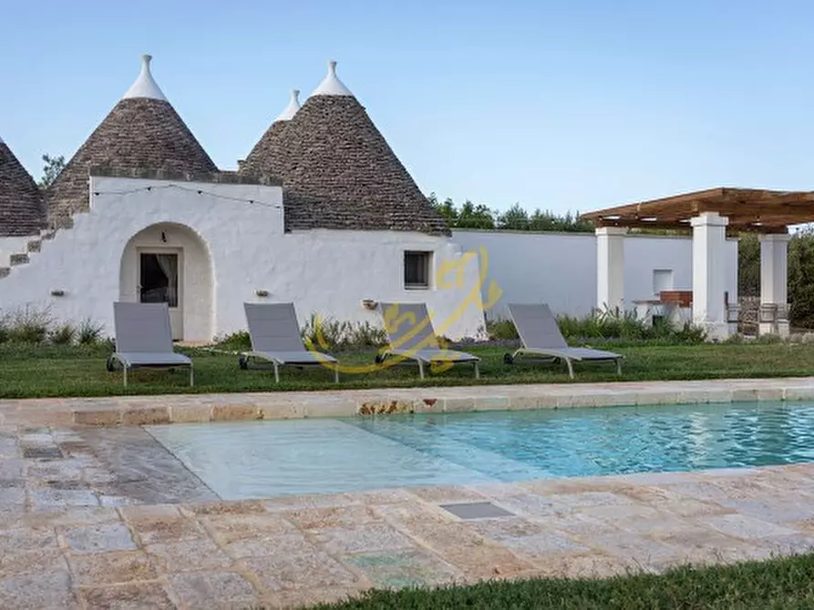 Immagine 1 di Baita in vendita  in Str. Comunale Pozzo Martino a Putignano