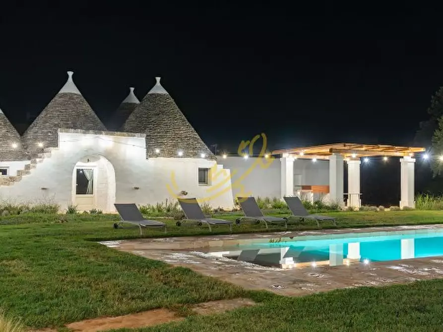 Immagine 18 di Baita in vendita  in Str. Comunale Pozzo Martino a Putignano