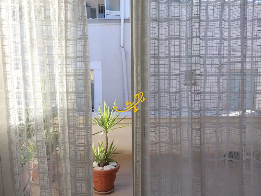 Immagine 10 di Appartamento in vendita  in piazza giuseppe garibaldi a Castellana Grotte