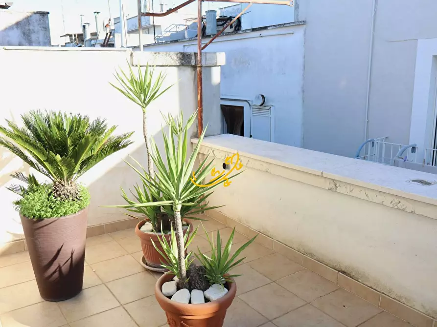 Immagine 11 di Appartamento in vendita  in piazza giuseppe garibaldi a Castellana Grotte