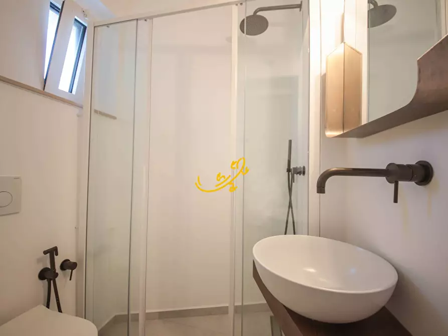 Immagine 6 di Appartamento in vendita  in Vico Cavaliere a Monopoli