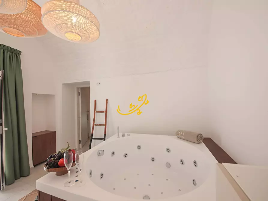 Immagine 33 di Appartamento in vendita  in Vico Cavaliere a Monopoli