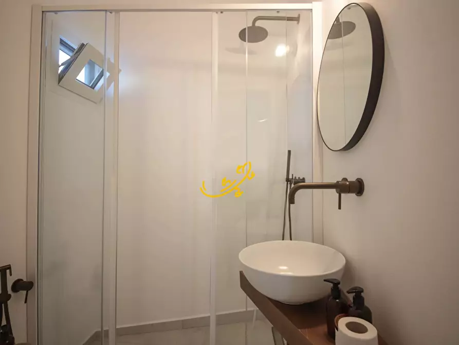 Immagine 42 di Appartamento in vendita  in Vico Cavaliere a Monopoli