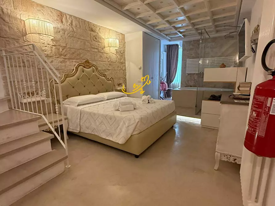 Immagine 3 di Residence in vendita  in Largo S. Angelo a Monopoli