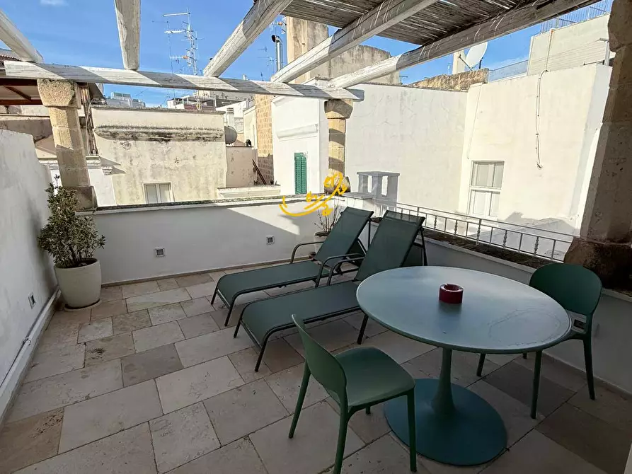 Immagine 1 di Residence in vendita  in Largo S. Angelo a Monopoli