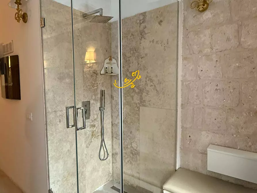 Immagine 4 di Residence in vendita  in Largo Sant'Angelo a Monopoli