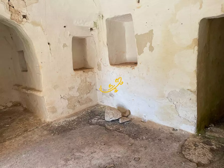 Immagine 36 di Baita in vendita  in Contrada Cuoco a Martina Franca