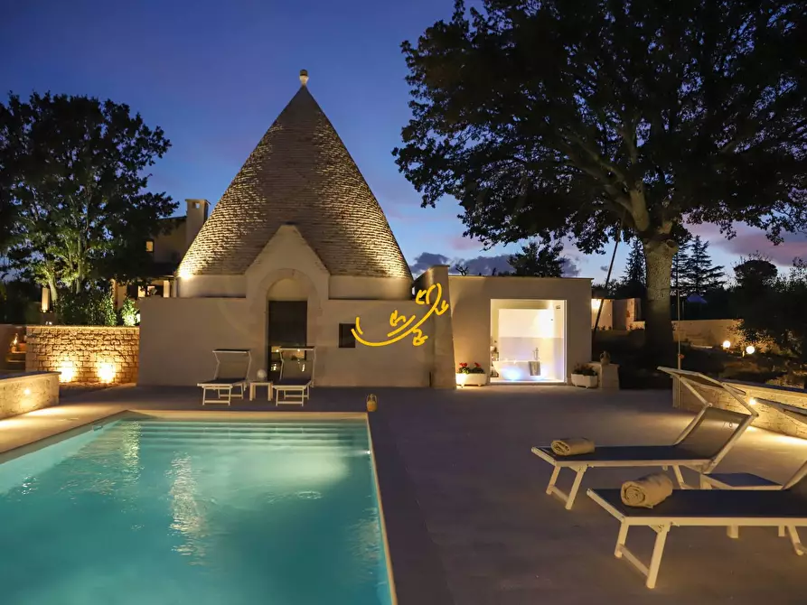 Immagine 24 di Baita in vendita  in Via Alberobello a Castellana Grotte