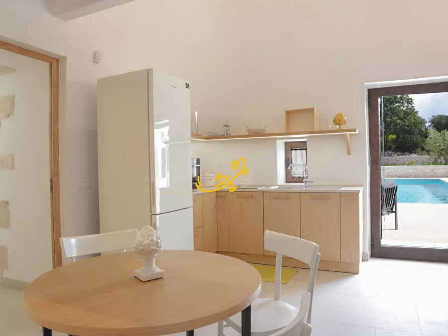 Immagine 29 di Baita in vendita  in Via Alberobello a Castellana Grotte