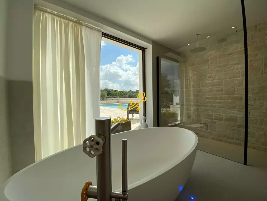 Immagine 31 di Baita in vendita  in Via Alberobello a Castellana Grotte