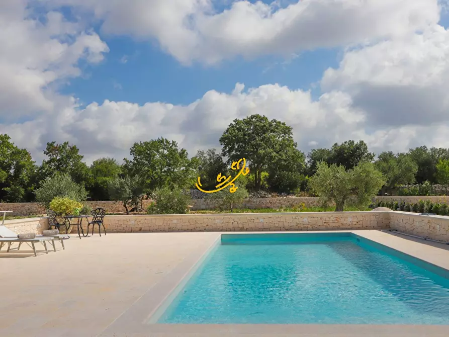 Immagine 35 di Baita in vendita  in Via Alberobello a Castellana Grotte