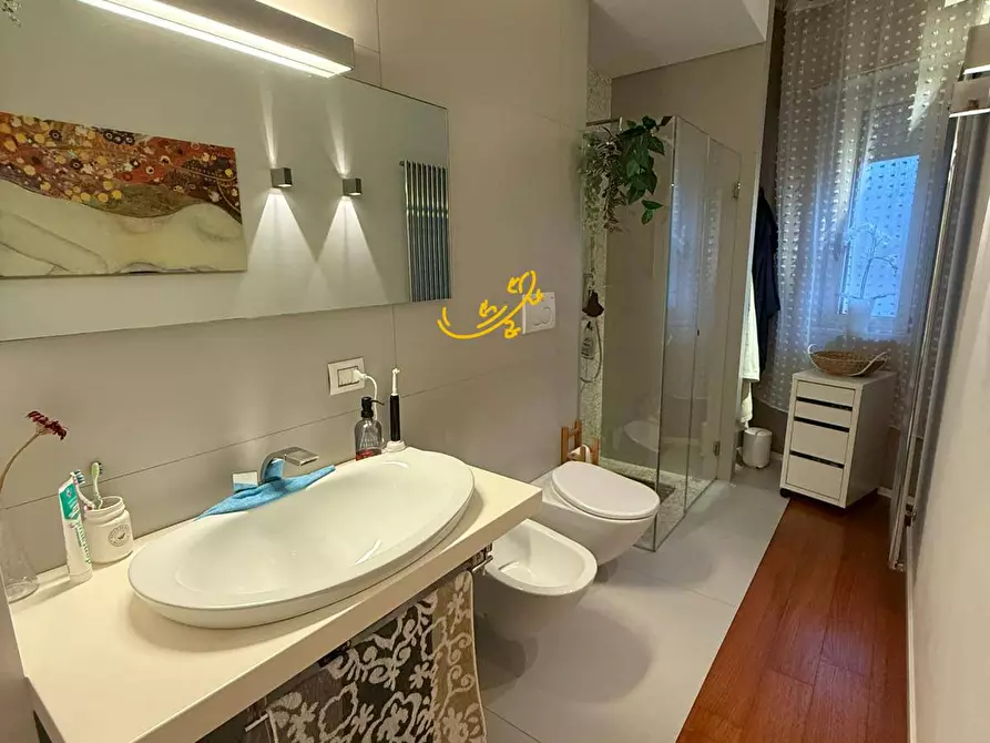 Immagine 21 di Appartamento in vendita  in Via Don Minzoni a Polignano A Mare