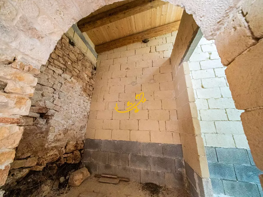 Immagine 28 di Rustico / casale in vendita  in Strada Comunale Barsento a Putignano