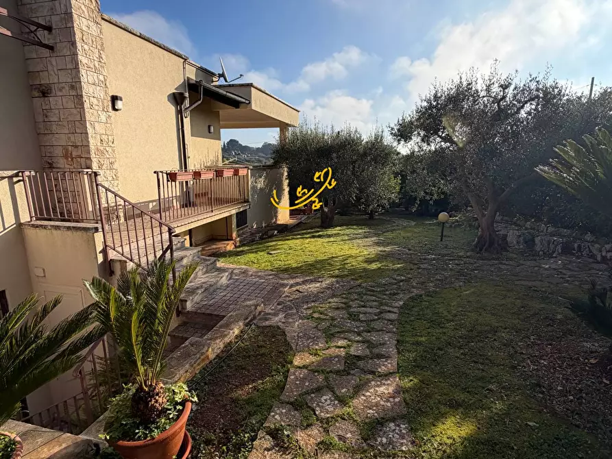 Immagine 11 di Villa in vendita  in Strada Comunale Pozzo dei Cani a Putignano