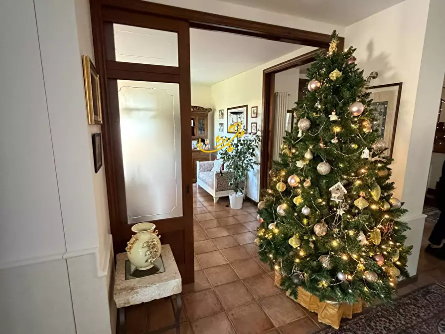 Immagine 2 di Villa in vendita  in Strada Comunale Pozzo dei Cani a Putignano