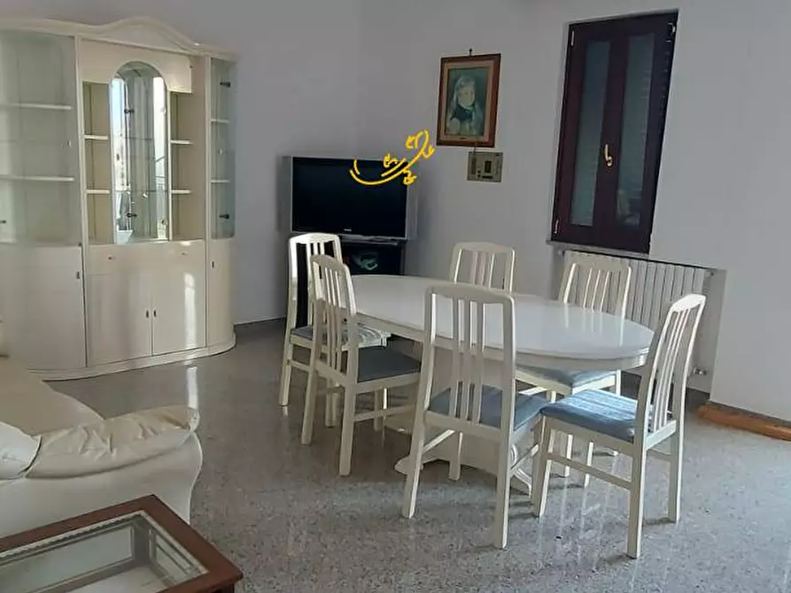 Immagine 10 di Appartamento in vendita  in Via degli Scalpellini a Ostuni