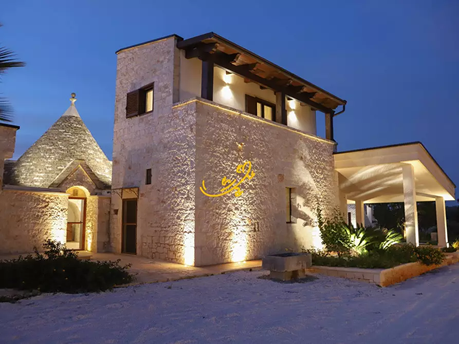 Immagine 2 di Baita in vendita  in Via Alberobello a Castellana Grotte