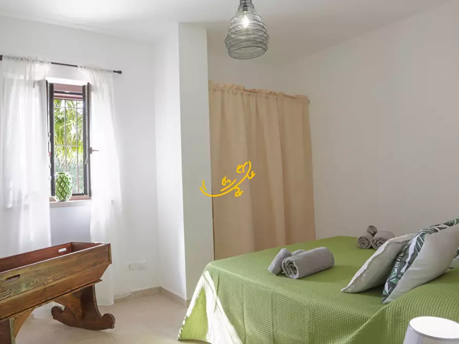 Immagine 21 di Baita in vendita  in Via Alberobello a Castellana Grotte