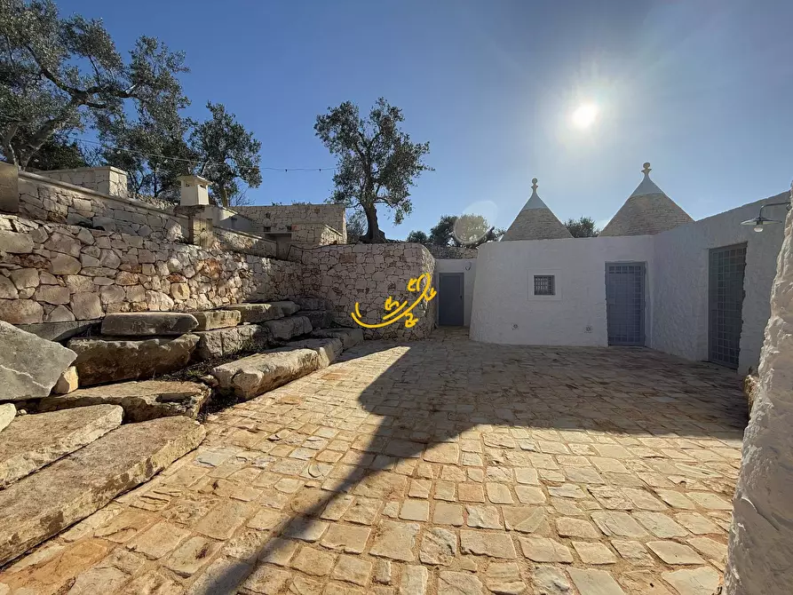 Immagine 32 di Baita in vendita  in C.da La Chiusa a Ostuni