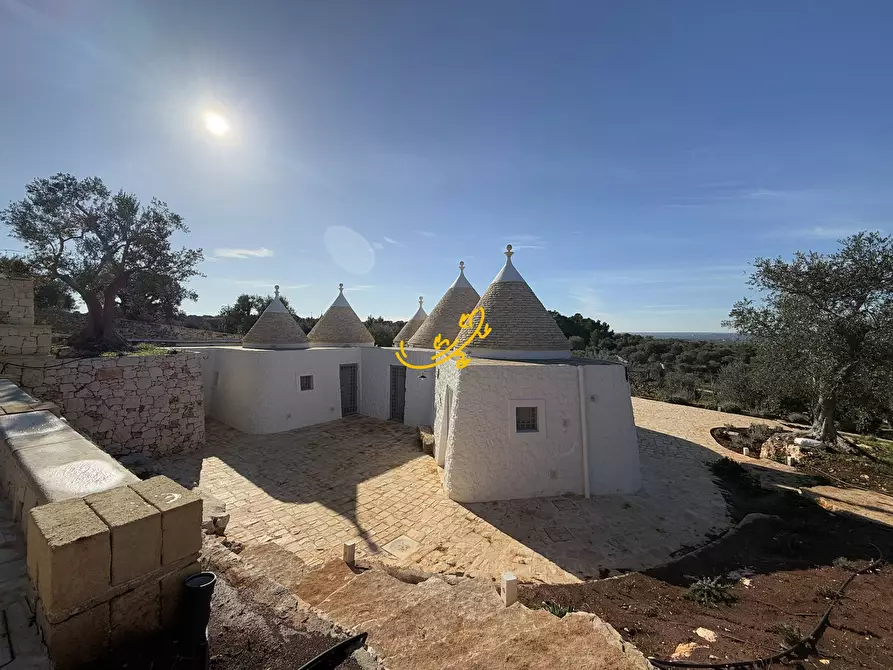 Immagine 35 di Baita in vendita  in C.da La Chiusa a Ostuni