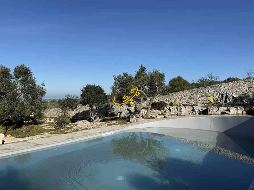 Immagine 43 di Baita in vendita  in C.da La Chiusa a Ostuni