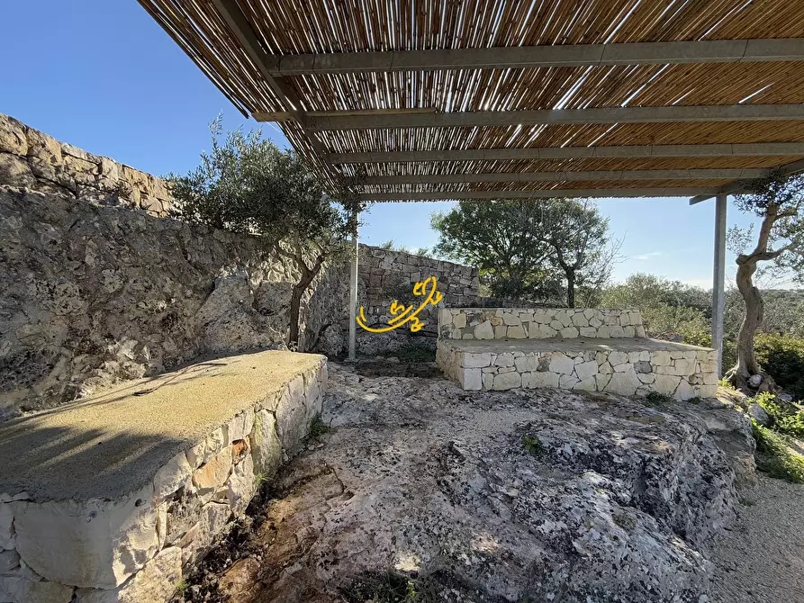 Immagine 48 di Baita in vendita  in C.da La Chiusa a Ostuni