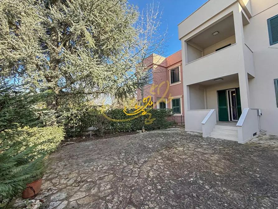 Immagine 5 di Villa in vendita  in Viale Toledo selva fasano a Fasano