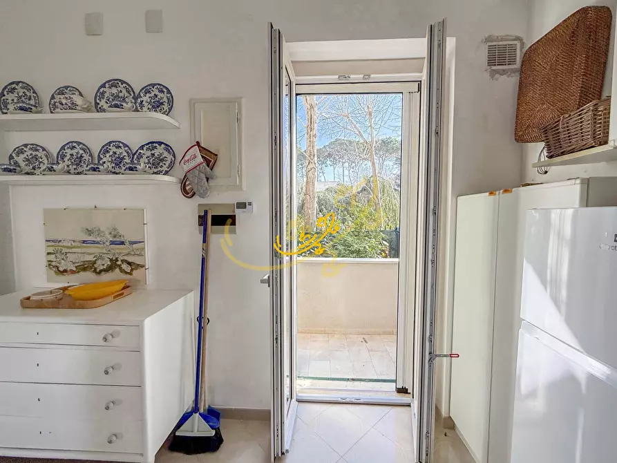 Immagine 13 di Villa in vendita  in Viale Toledo selva fasano a Fasano