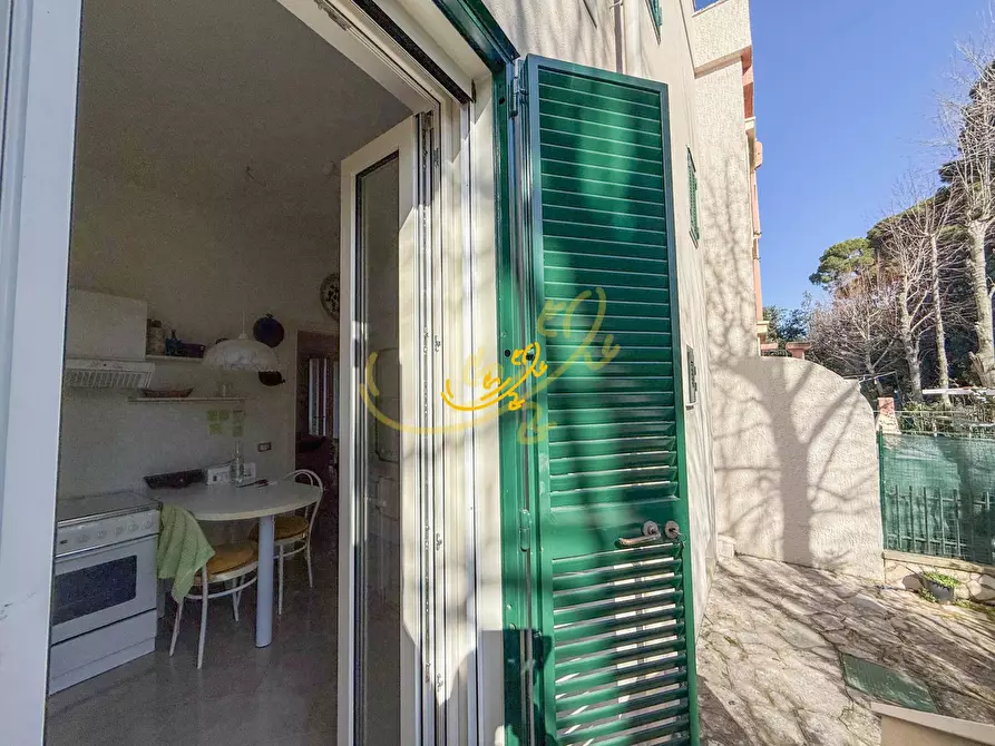 Immagine 15 di Villa in vendita  in Viale Toledo selva fasano a Fasano