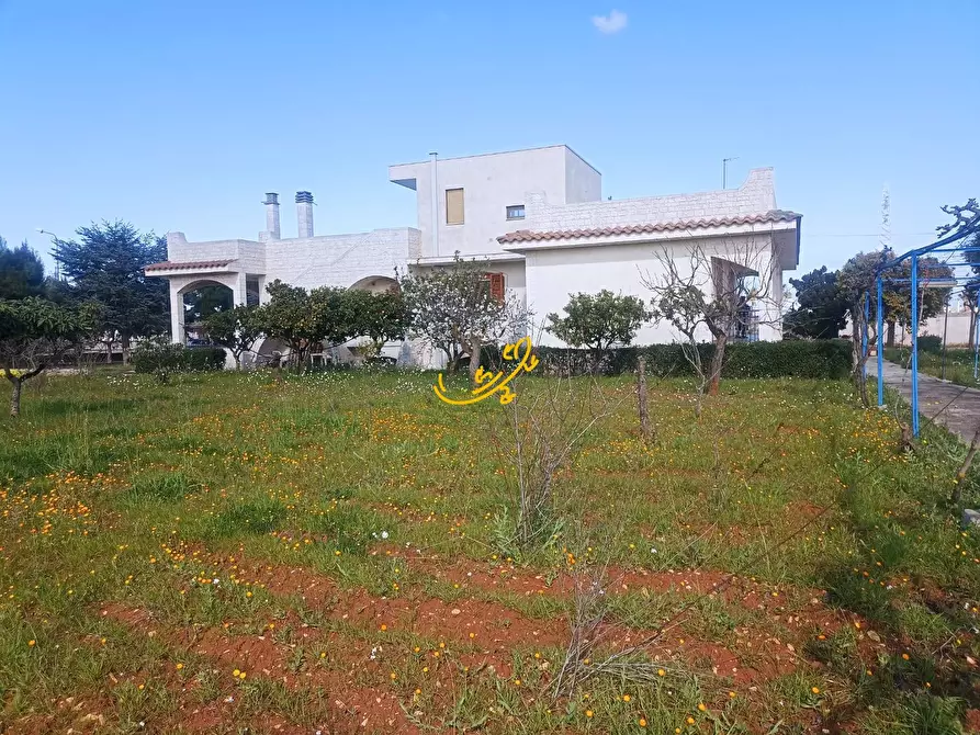 Immagine 46 di Villa in vendita  in Via Cozze a Conversano